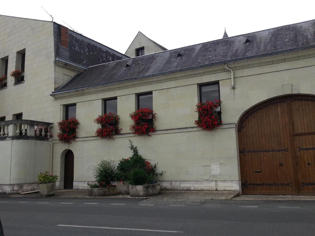 Bed and Breakfast Le Prieure Montsoreau Zewnętrze zdjęcie